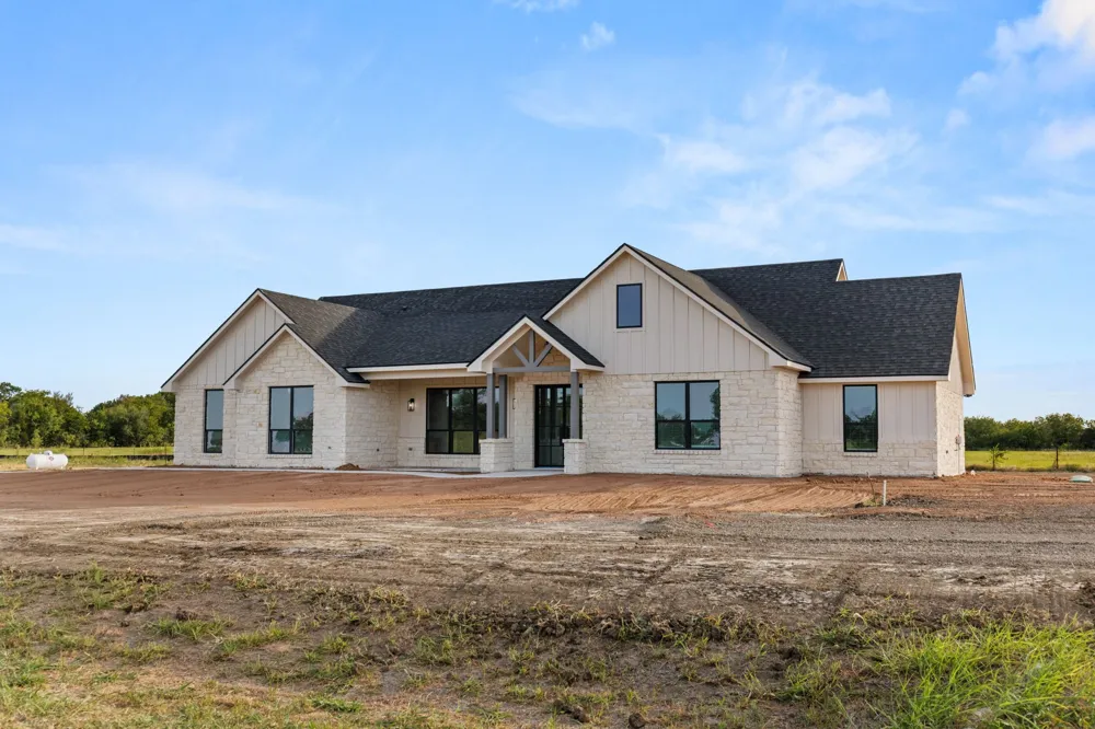 569 Lacek Mill Road China Spring, TX 76633