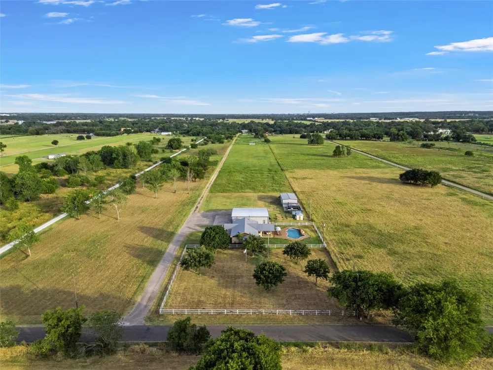 140 Angle Lane Waco, TX 76705