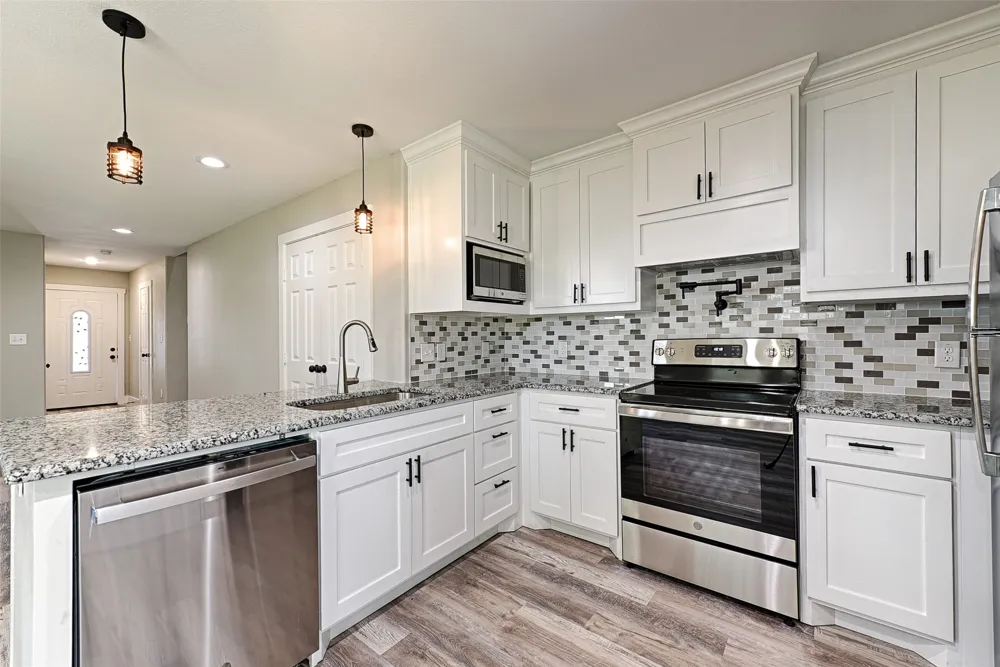 208 E Cherry Street Sherman, TX 75090