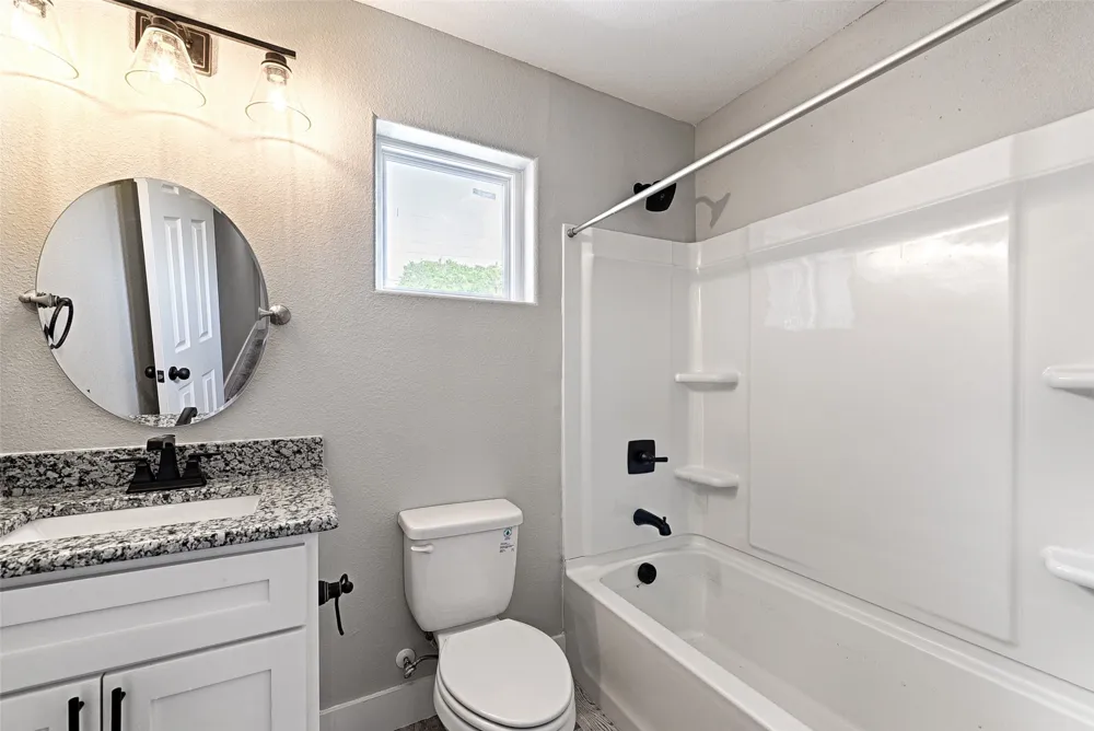 208 E Cherry Street Sherman, TX 75090