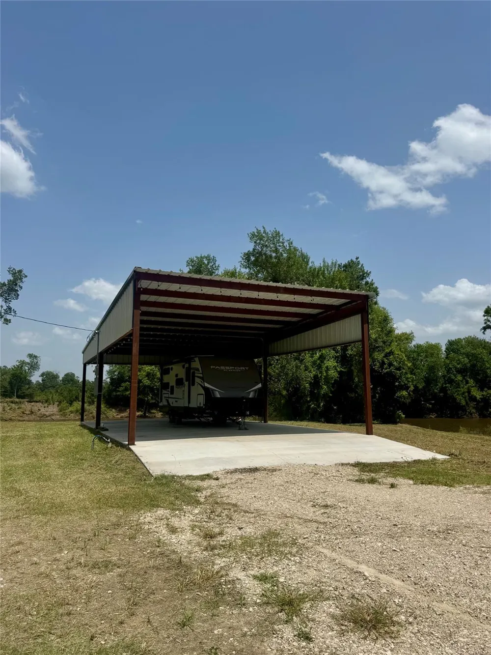 17653 River Road Midway, TX 75852