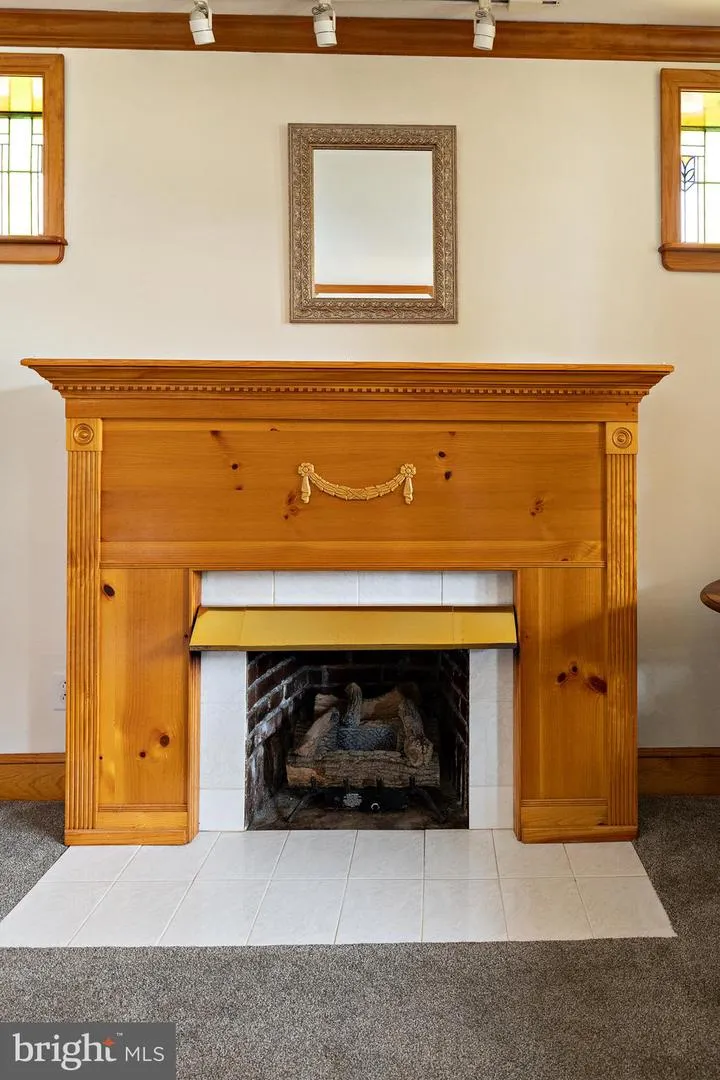 241 JAMES STREET Mount Ephraim, NJ 08059