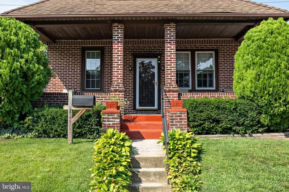 241 JAMES STREET Mount Ephraim, NJ 08059