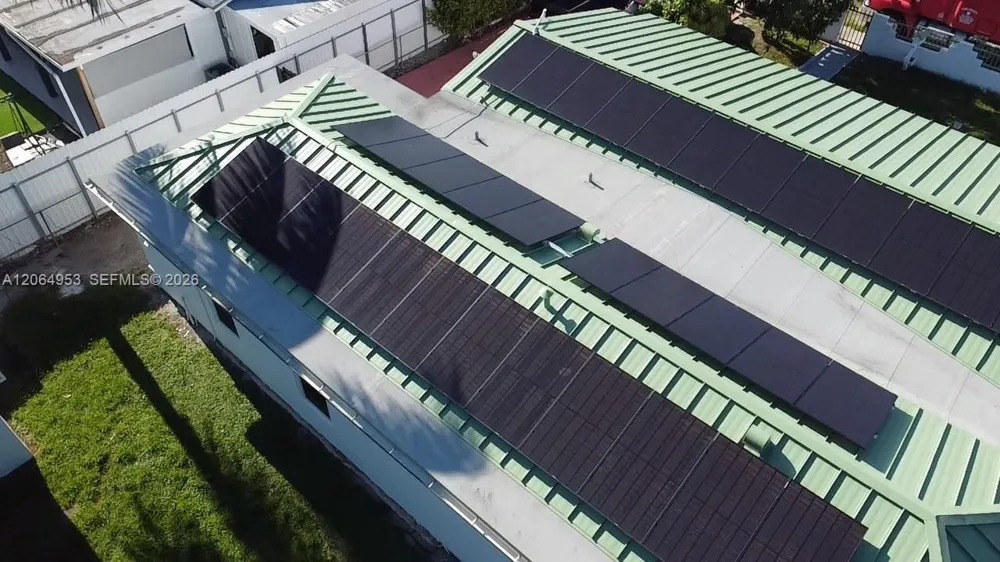 4330 NW 203rd Ter Miami Gardens, FL 33055