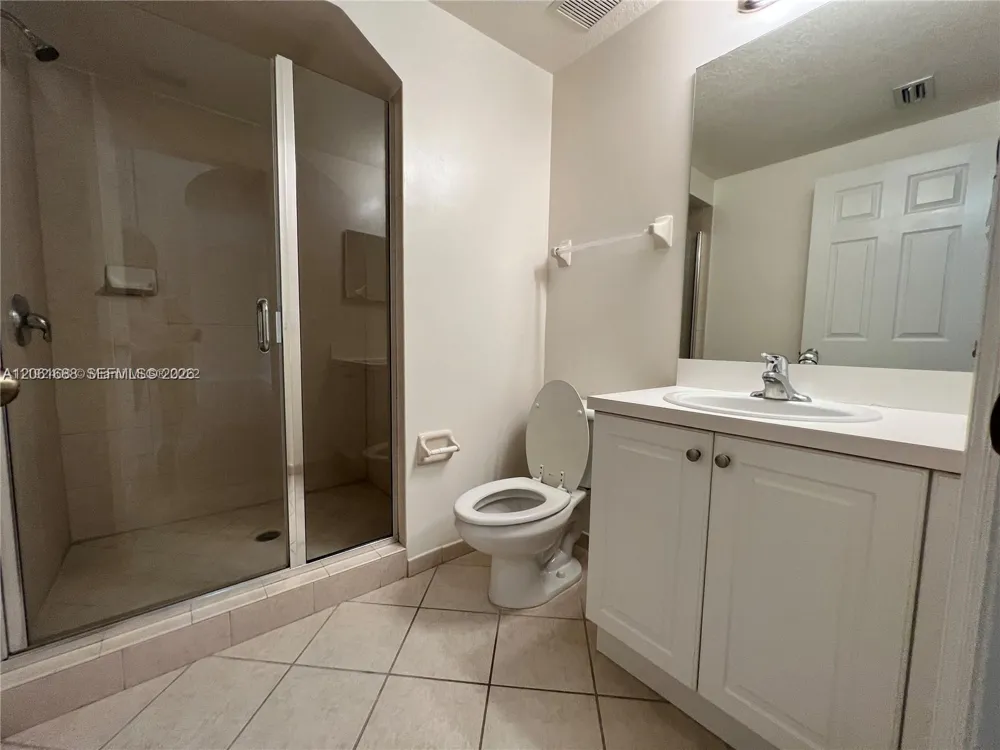 9249 SW 227th St #2-22 Cutler Bay, FL 33190
