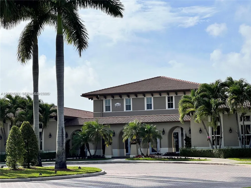 9249 SW 227th St #2-22 Cutler Bay, FL 33190