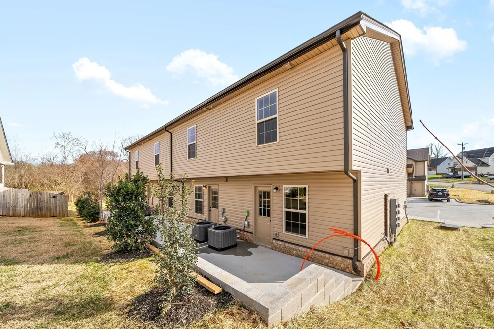 1541 Tylertown Rd #C Clarksville, TN 37040