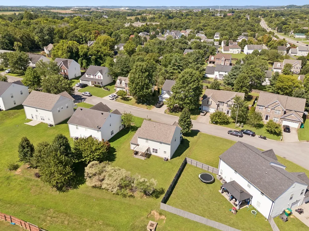1029 Vanguard Dr Spring Hill, TN 37174