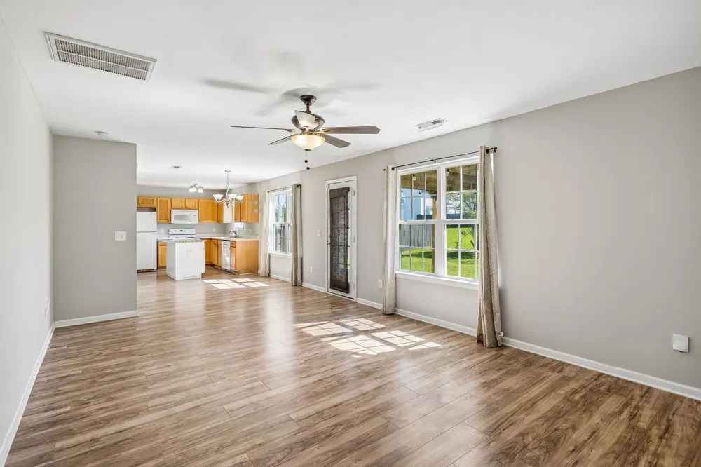 1029 Vanguard Dr Spring Hill, TN 37174
