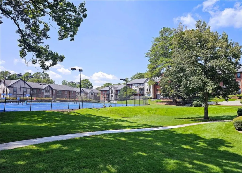 6851 Roswell Road NE #H-31 Sandy Springs, GA 30328