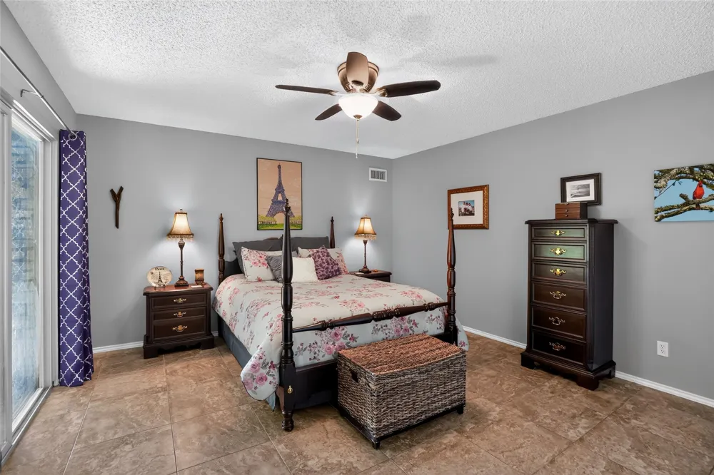 3913 Fairway Drive De Cordova, TX 76049
