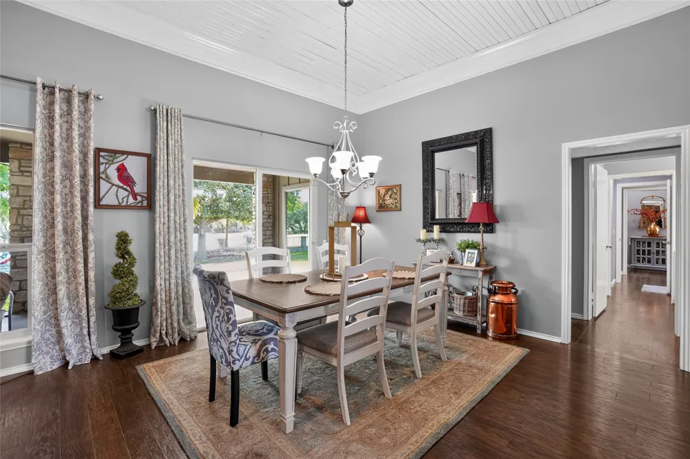 3913 Fairway Drive De Cordova, TX 76049