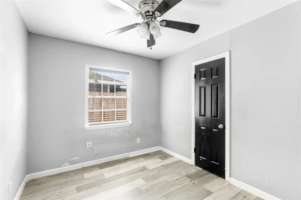 2105 Marshall Street Pasadena, TX 77506