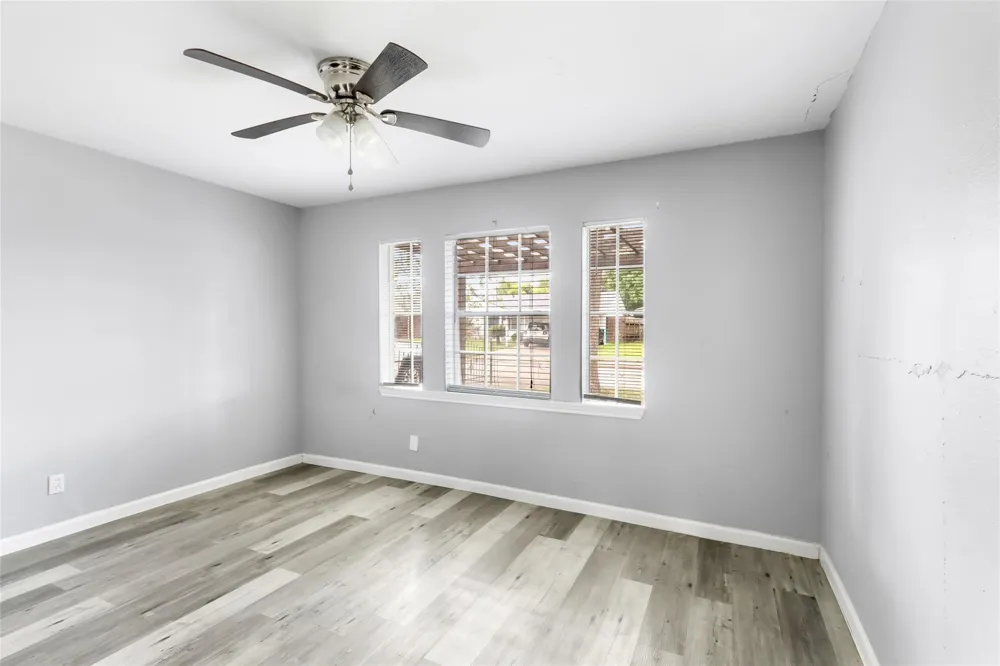 2105 Marshall Street Pasadena, TX 77506