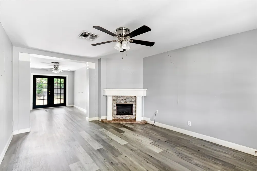 2105 Marshall Street Pasadena, TX 77506