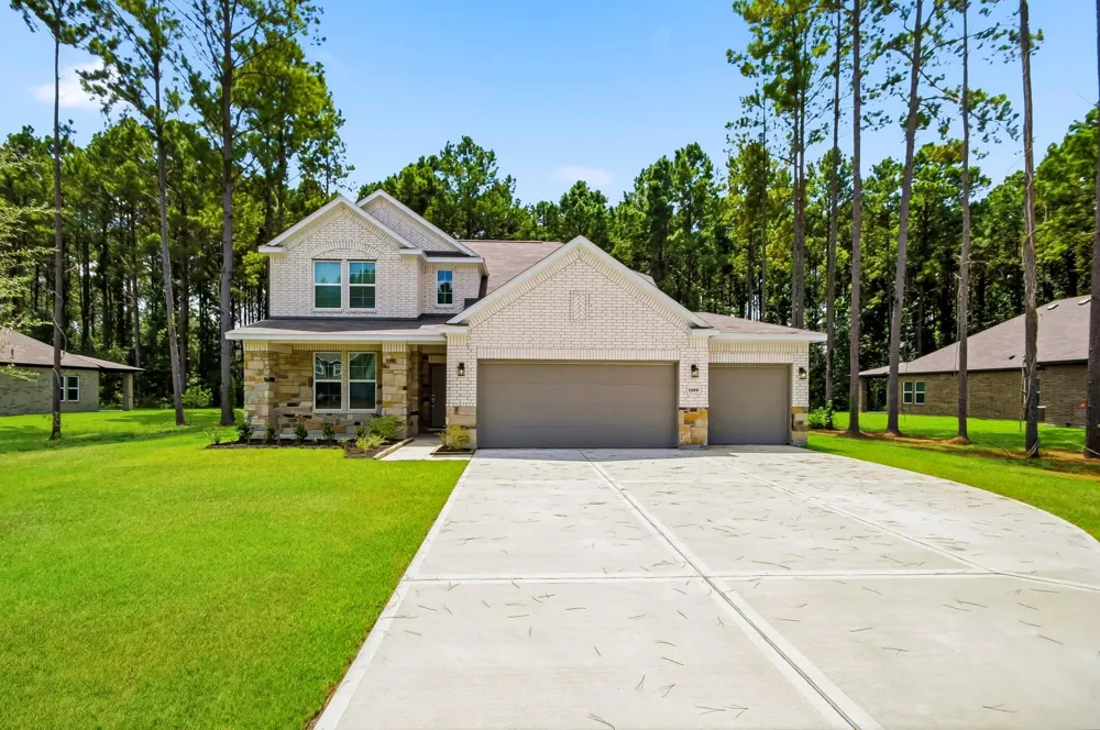 1349 Coastal Drive Dayton, TX 77535