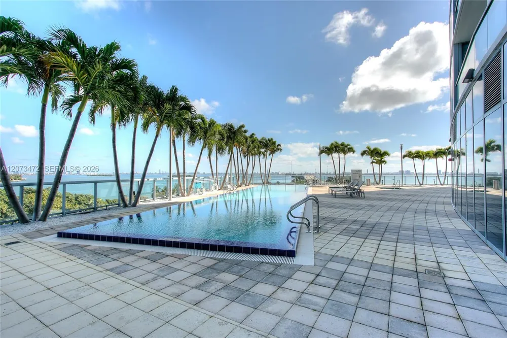 601 NE 36th St #710 Miami, FL 33137