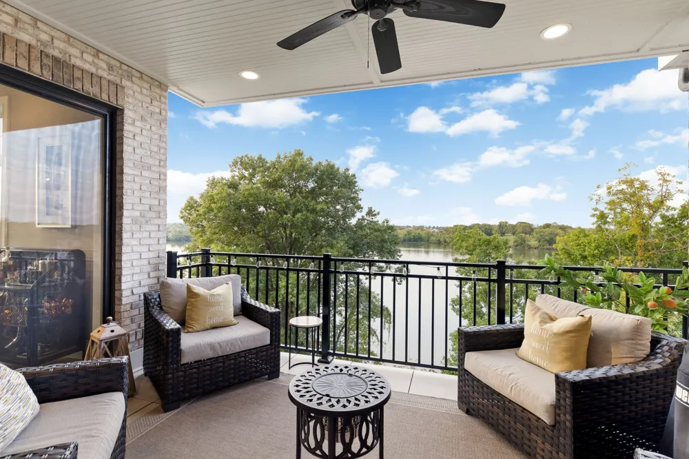 1024 Club View Dr #F201 Gallatin, TN 37066
