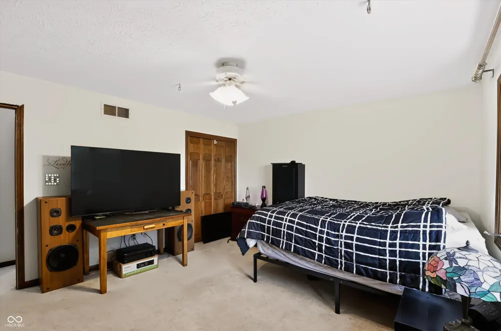 8409 Timber Lane Lafayette, IN 47905