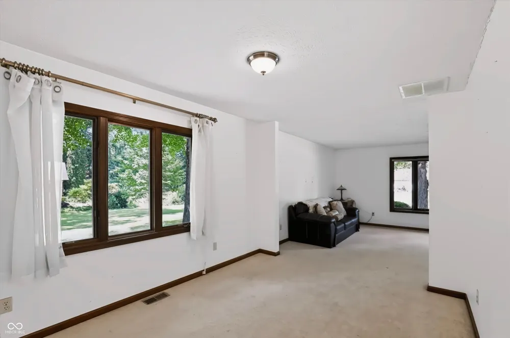8409 Timber Lane Lafayette, IN 47905