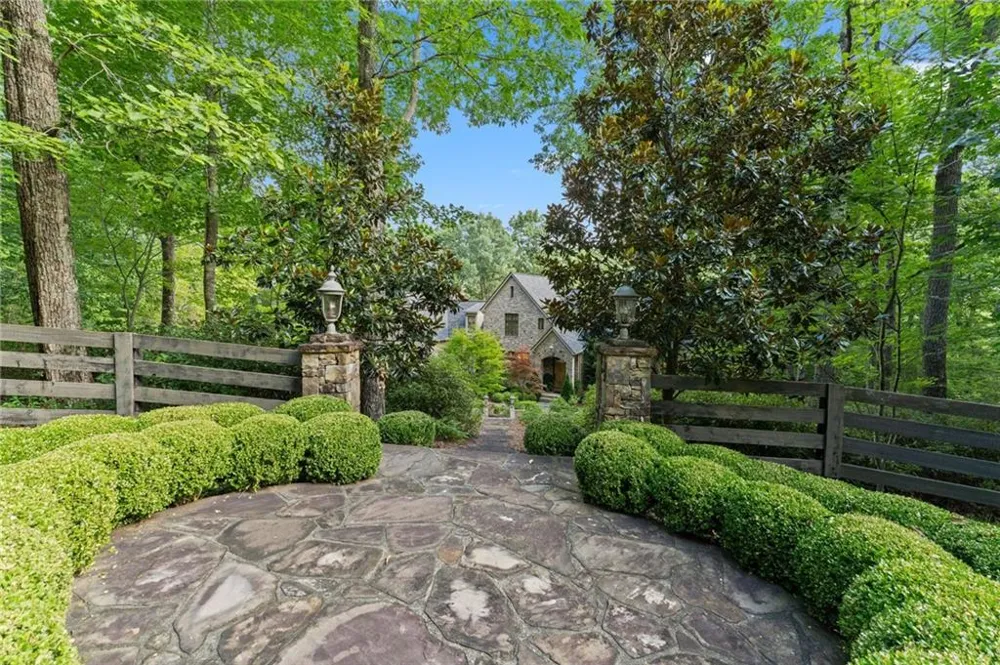 125 Crabapple Court Clarkesville, GA 30523