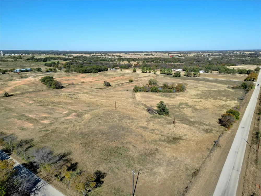 2012 Cuba Road Bridgeport, TX 76426
