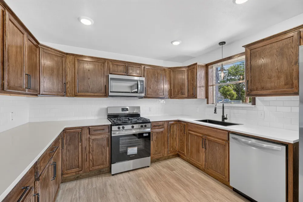 2201 SE 22nd Avenue Mineral Wells, TX 76067