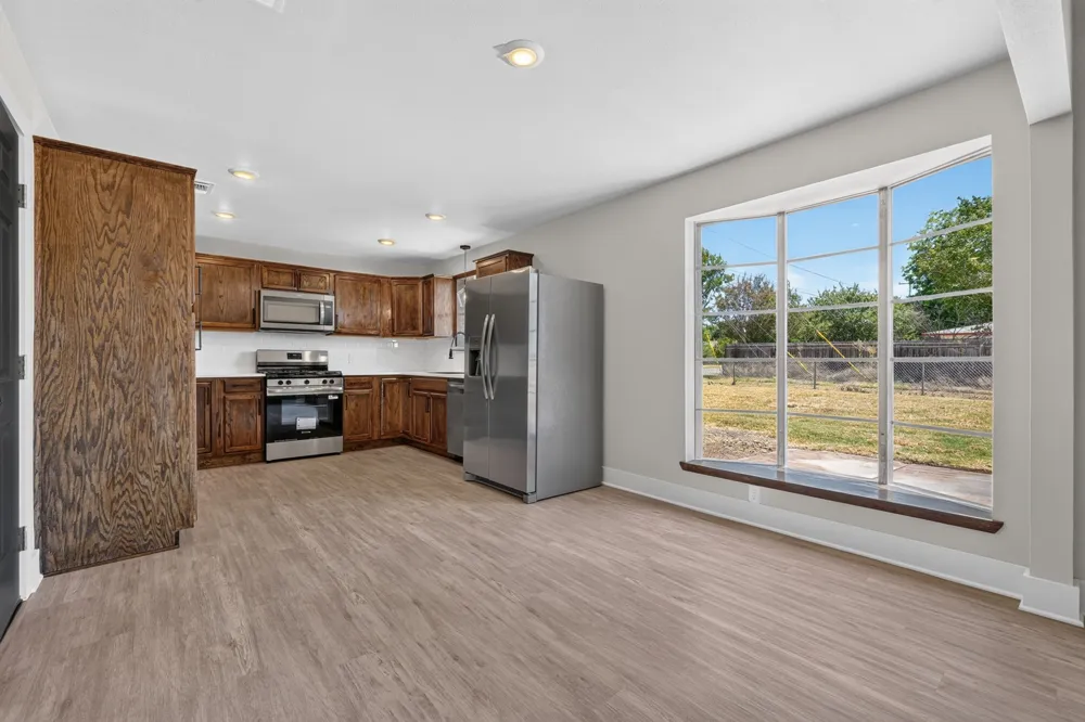 2201 SE 22nd Avenue Mineral Wells, TX 76067