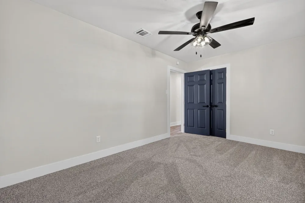 2201 SE 22nd Avenue Mineral Wells, TX 76067