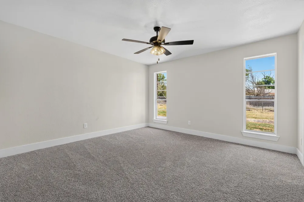 2201 SE 22nd Avenue Mineral Wells, TX 76067