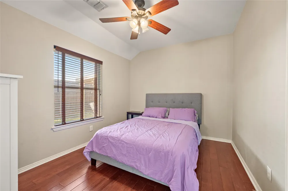 2212 Pinto Lane Lewisville, TX 75067