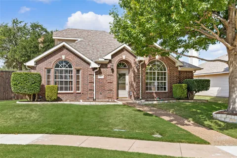 2212 Pinto Lane