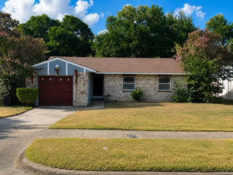 731 Holliday Lane