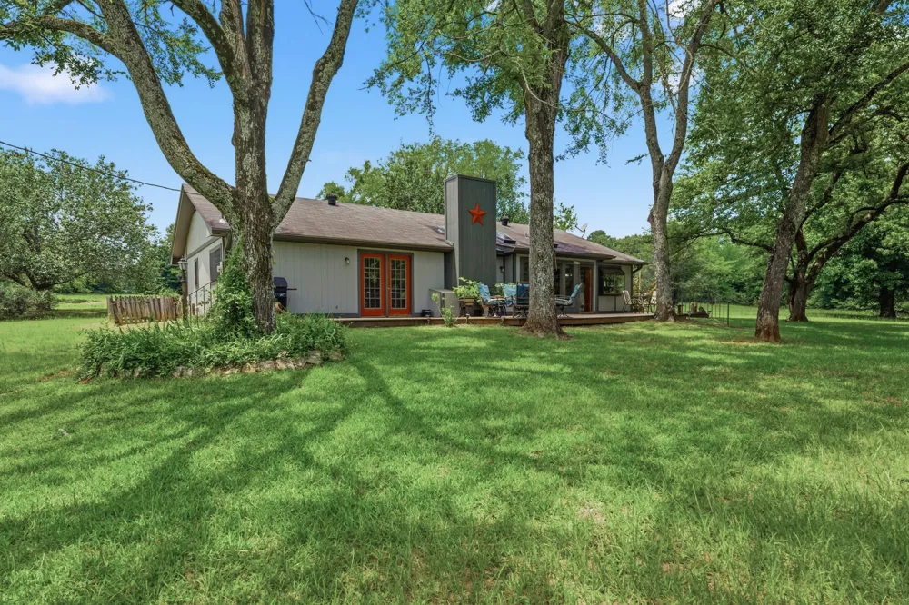 6146 County Road 334 Tyler, TX 75708