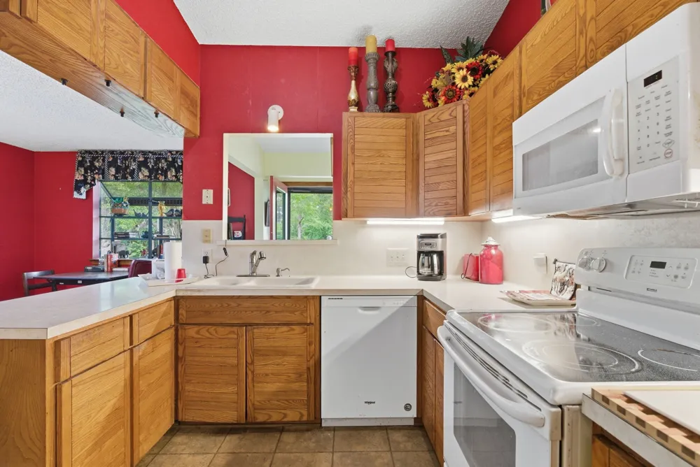 6146 County Road 334 Tyler, TX 75708