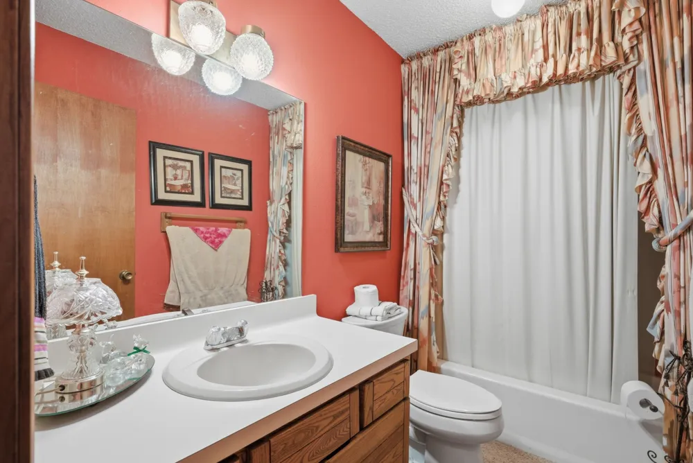6146 County Road 334 Tyler, TX 75708