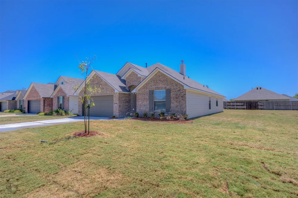 4225 Toledo Bend Bossier City, LA 71111