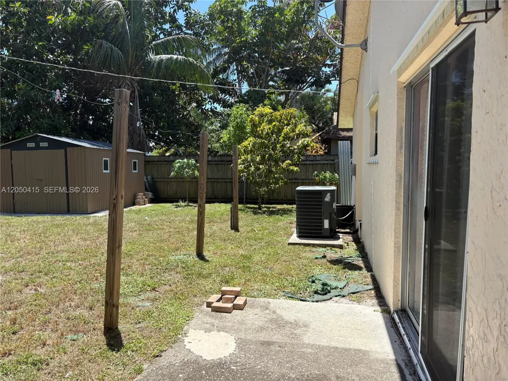 4280 Dixie Hwy Boca Raton, FL 33431