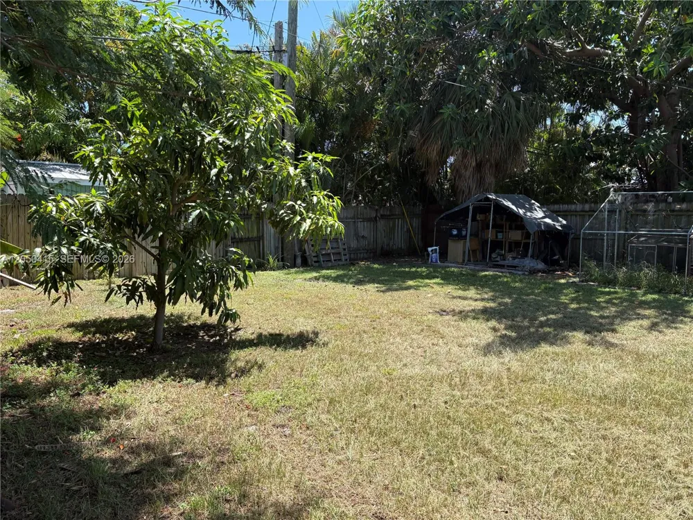 4280 Dixie Hwy Boca Raton, FL 33431