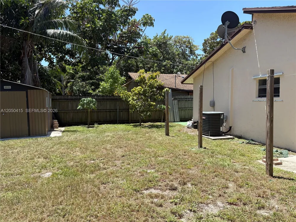 4280 Dixie Hwy Boca Raton, FL 33431