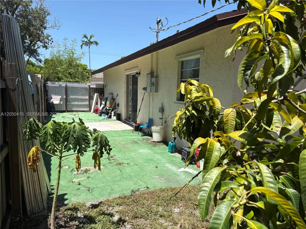 4280 Dixie Hwy Boca Raton, FL 33431