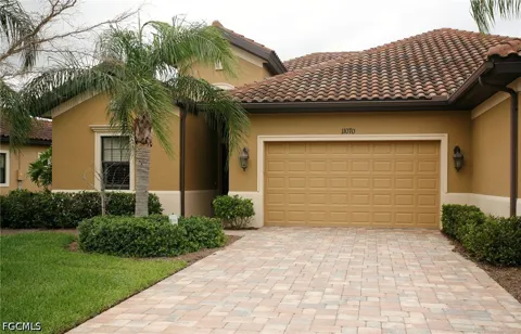 Esteban Drive