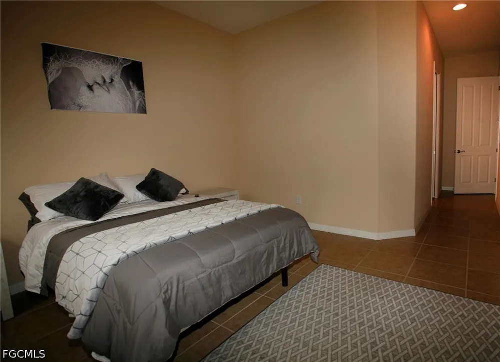 Esteban Drive Fort Myers, FL 33912