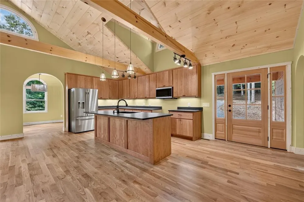 394 Blackberry Circle Ellijay, GA 30536