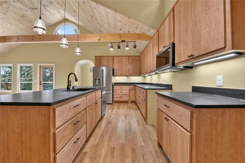 394 Blackberry Circle Ellijay, GA 30536