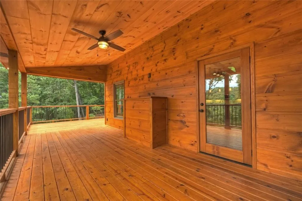 394 Blackberry Circle Ellijay, GA 30536