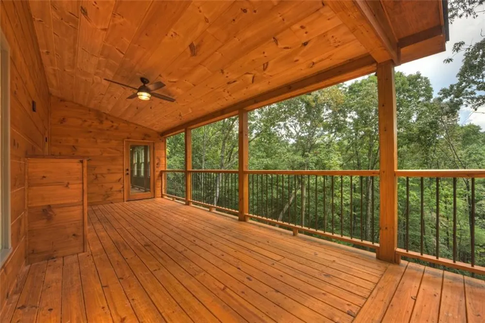 394 Blackberry Circle Ellijay, GA 30536