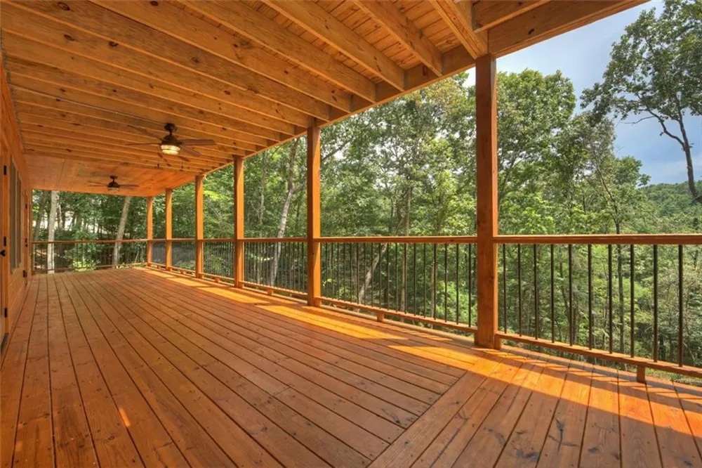 394 Blackberry Circle Ellijay, GA 30536