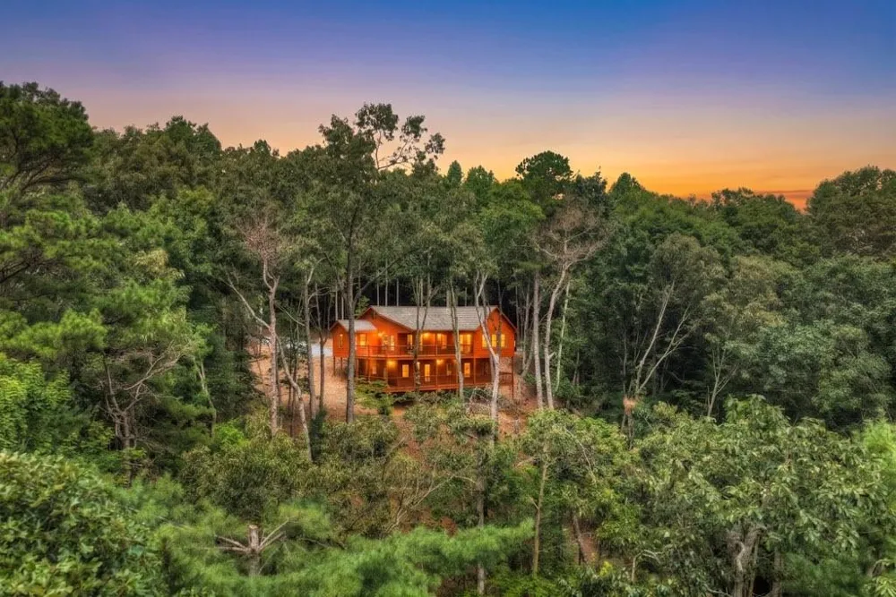 394 Blackberry Circle Ellijay, GA 30536