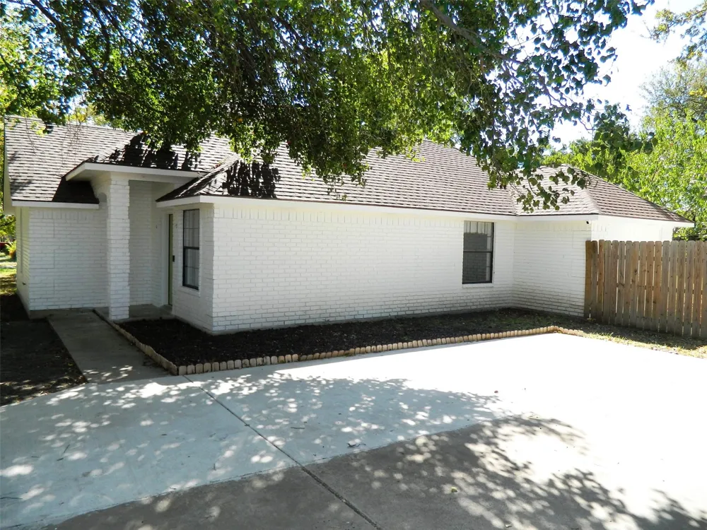511 Tucker Street Leonard, TX 75452